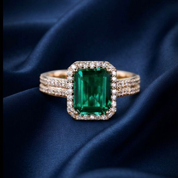 Jardin Emerald Ring